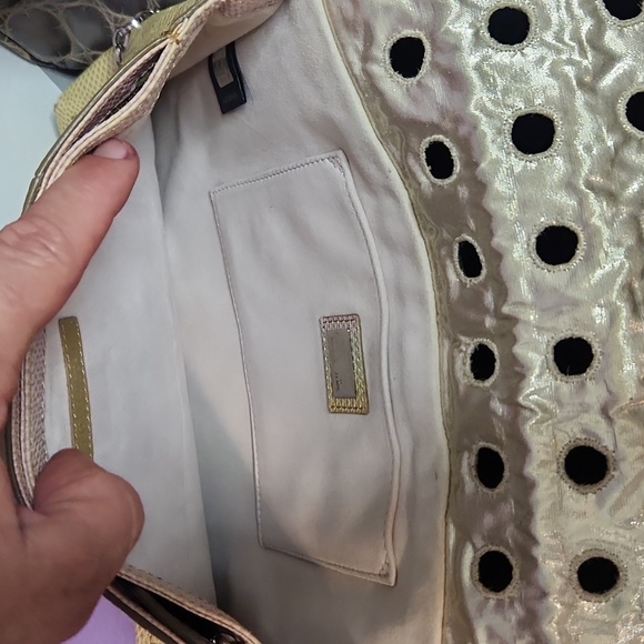 Rare Fendi Runway Shoulder Bag - Picture 14 of 17